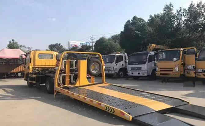 沧县汽车中途维修案例