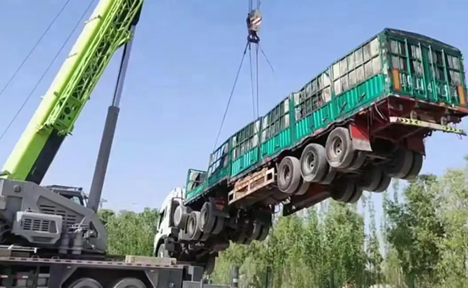 沧县道路脱困救援案例